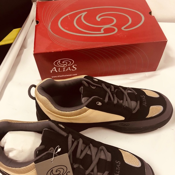 Alias Shoes Alias Golf Shoe Poshmark